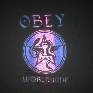 OBEY worldwide black hoodie pouch pocket size M.   🎉🎉Host pick🎉🎉